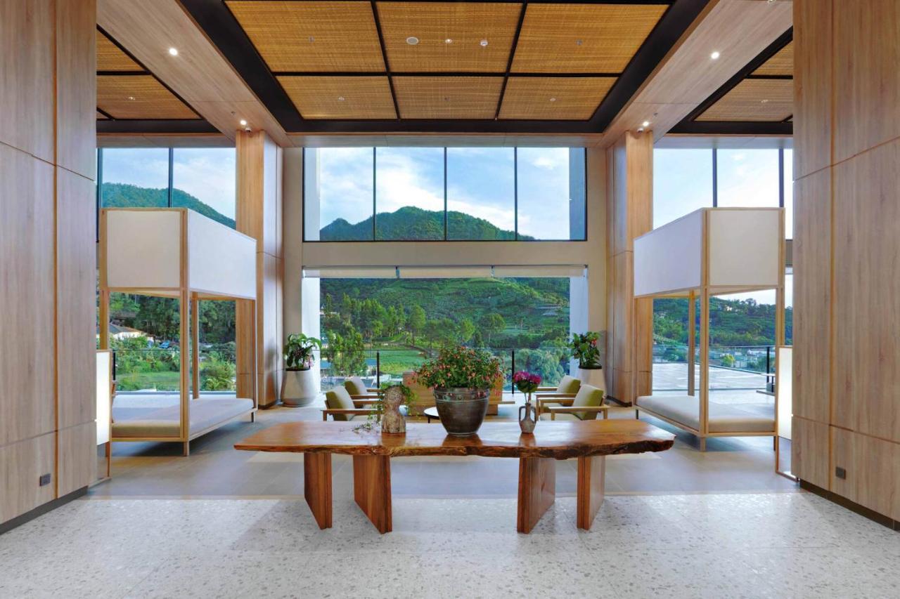 Grand Aston Puncak Hotel & Resort Ciseureuh Екстериор снимка