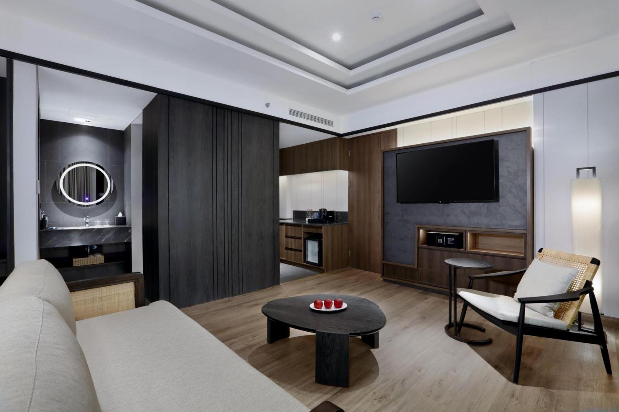 Grand Aston Puncak Hotel & Resort Ciseureuh Екстериор снимка