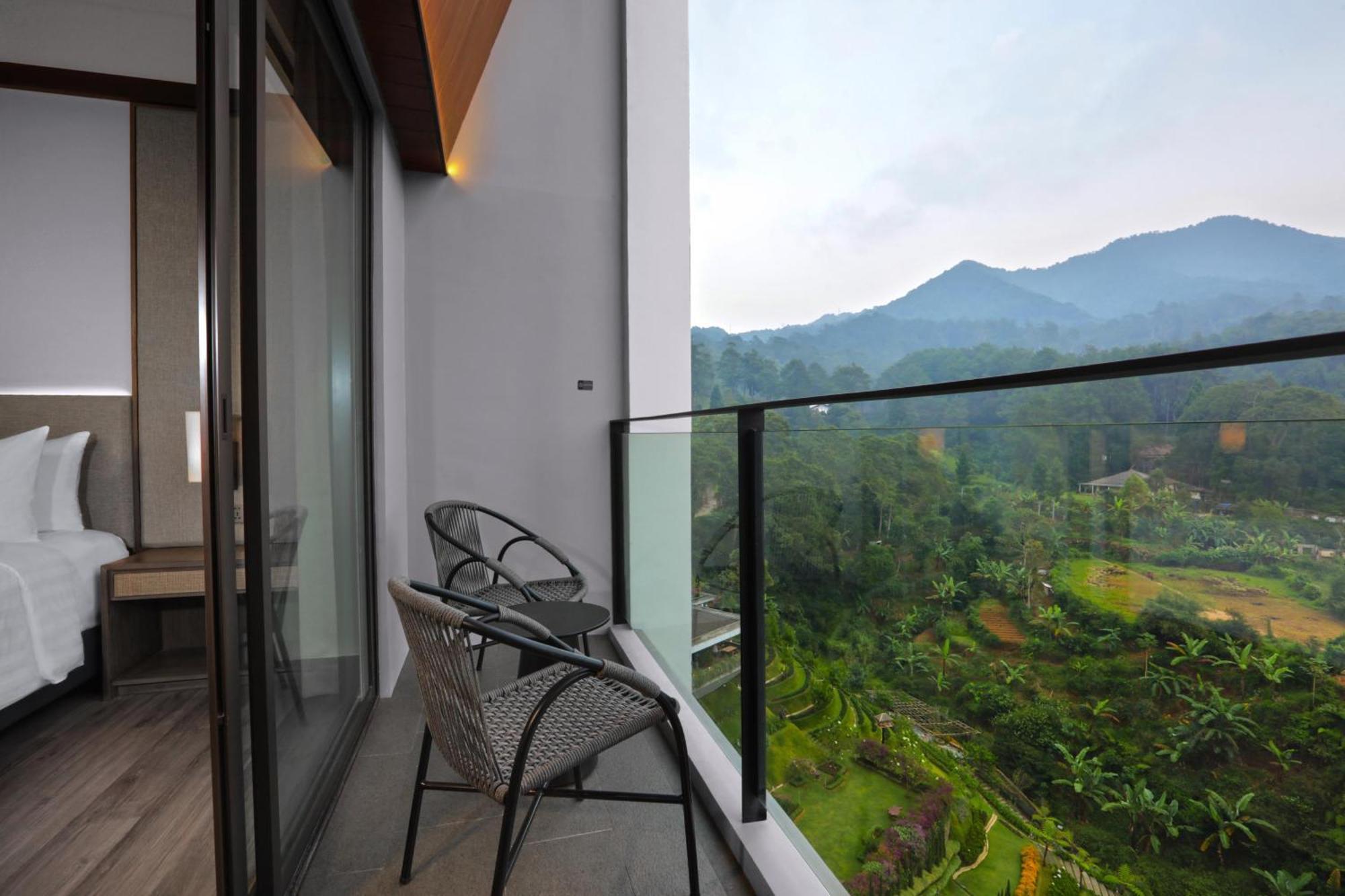 Grand Aston Puncak Hotel & Resort Ciseureuh Екстериор снимка