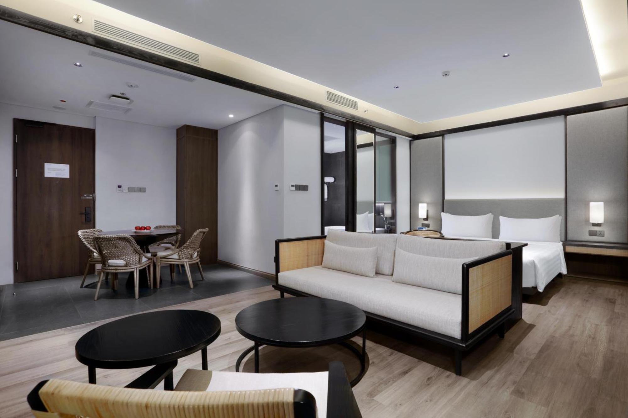 Grand Aston Puncak Hotel & Resort Ciseureuh Екстериор снимка